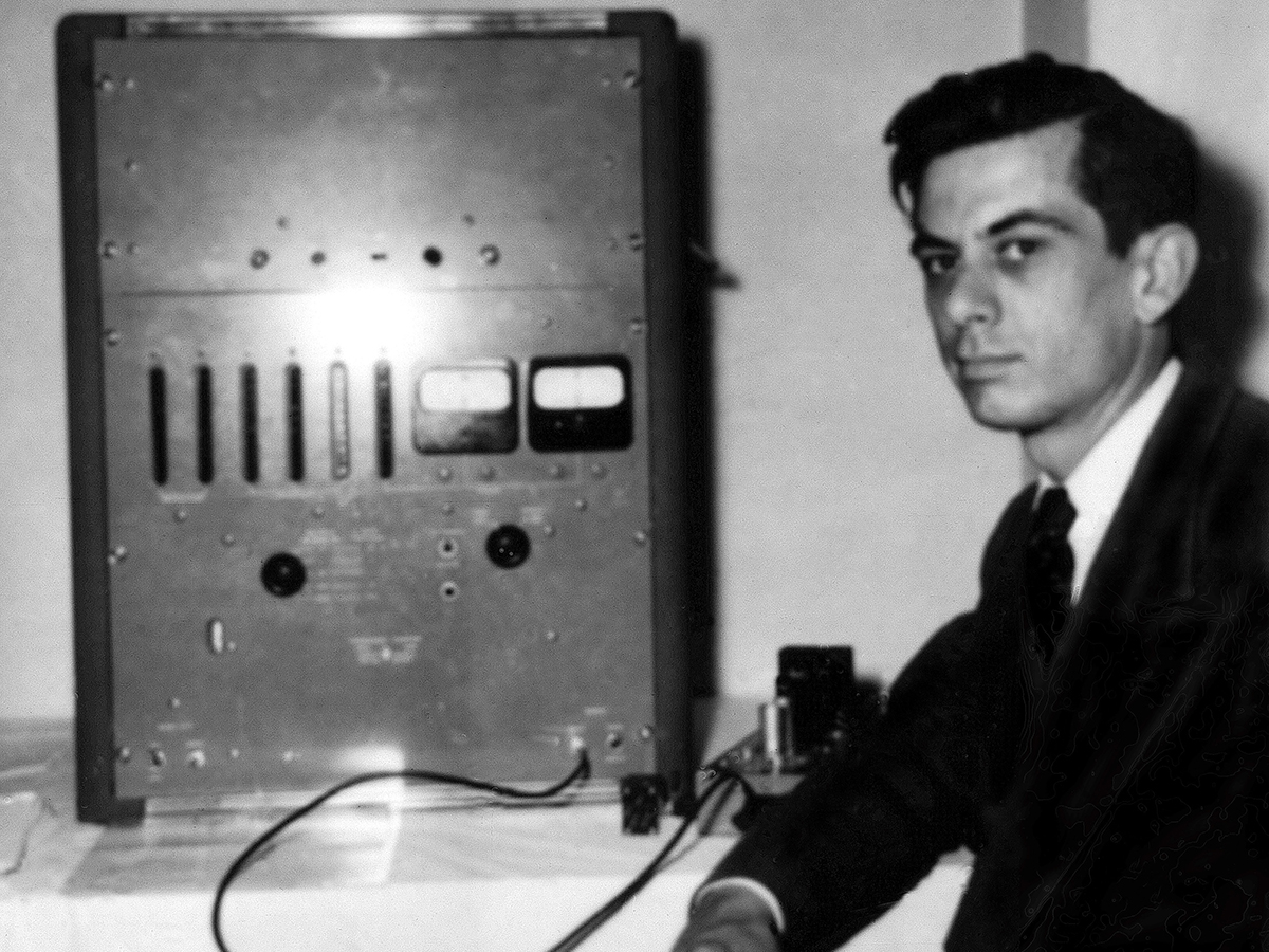 Keysight History 524A radio frequency counter